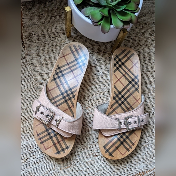 Burberry Sandal Clogs - Picture 1 of 4